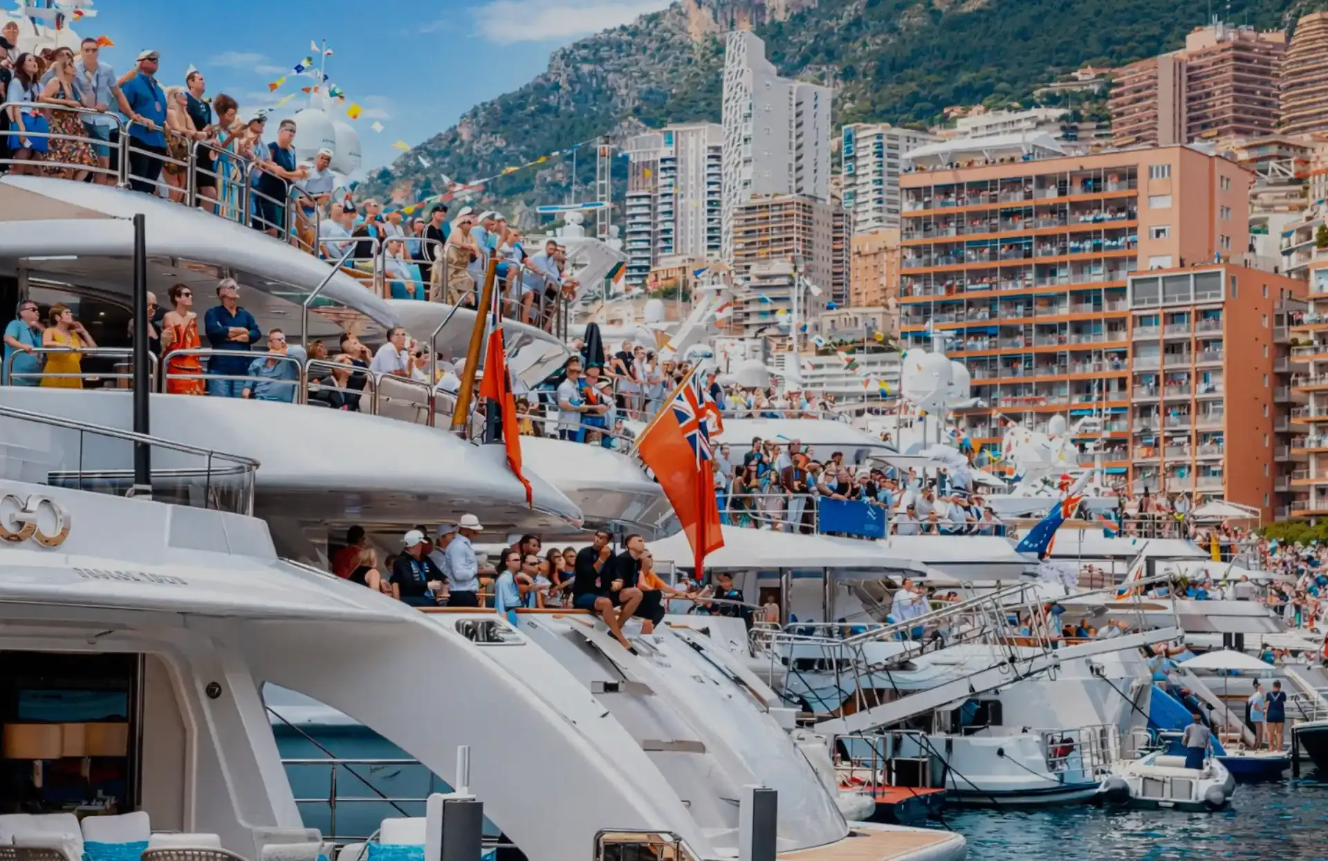 Yacht F1